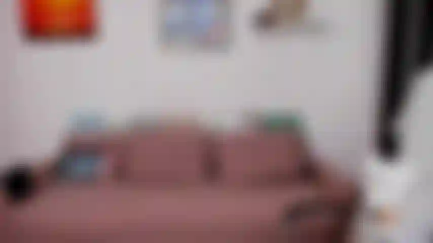 Gros plan sur mon cul, mes couilles, ma bite, mon pubis.