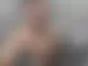 Prendre une douche après une séance d'entraînement - partie 1.