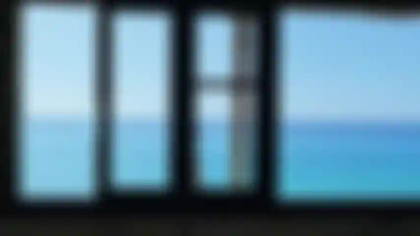Isn't this a beautiful sight? Looks like a good place to jerk off over the sea.