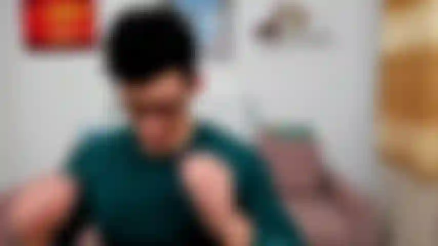 Un peu de jeu de pec et de me déshabiller.