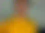 Je me mouille avec une chemise.