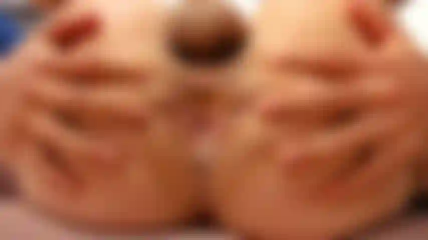 Une heure d'ouverture de mon cul, de gros plan de bite et de dégustation de mon propre sperme. :).