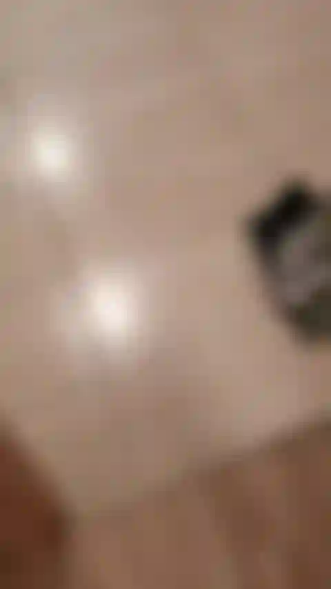 Un petit check-up avant d'aller au lit.