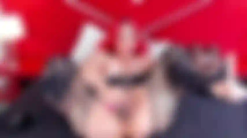 Mon cul joue dur parfois.