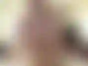 Regarde-moi me faire sucer mon gode.