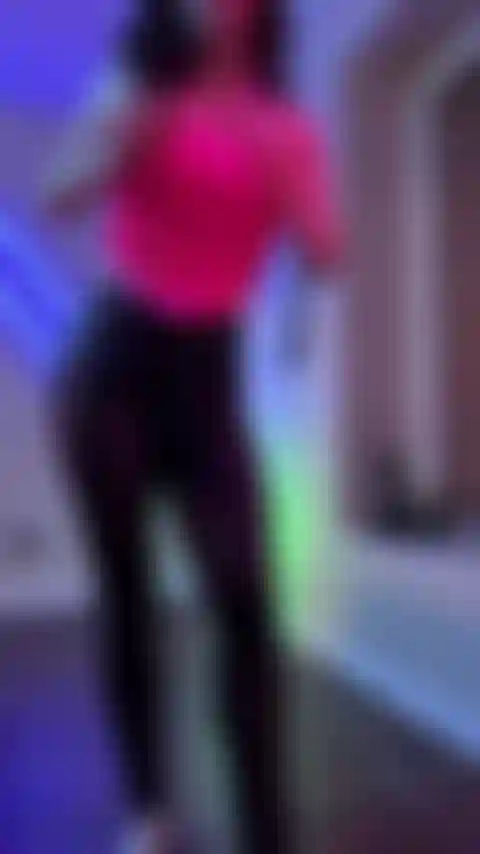 Célébrant le dernier mardi des seins de 2022 avec un compte à rebours joi/cum.