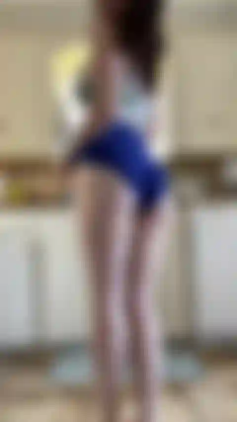 Jouis sur mon trou du cul serré