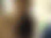 J'utilise mon vibromasseur sur mon clitoris tout en suçant ta bite.