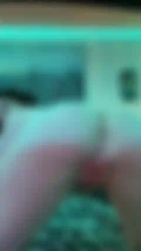 Cul avec compte à rebours de sperme.