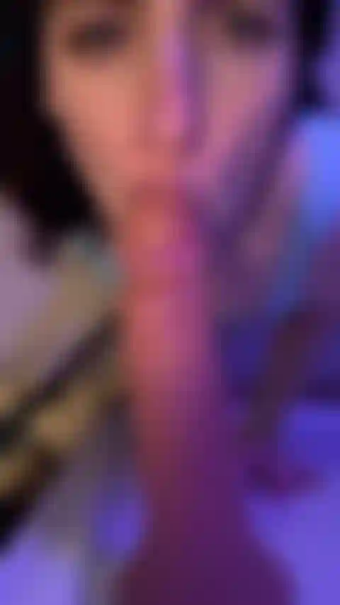 Contact visuel intense bj.