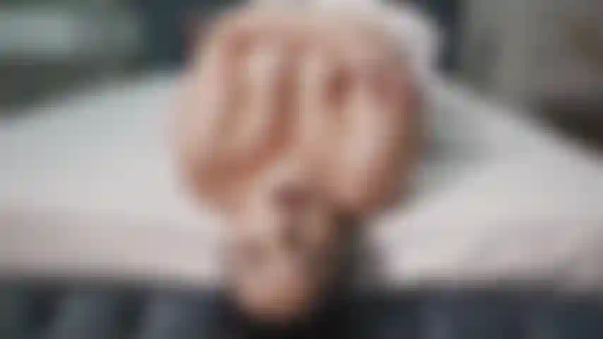 Viens ici et fais-moi jouir.