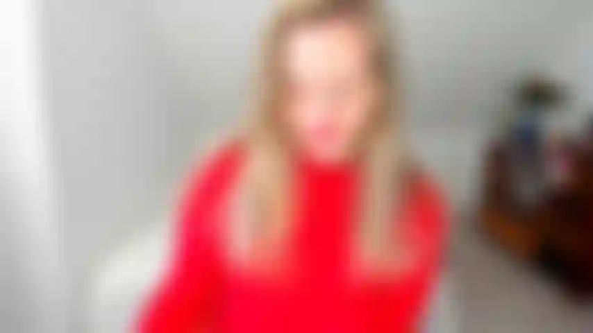 Court teaser : allumeuse sensuelle.