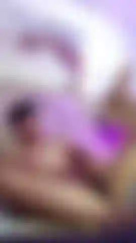 Baise ma bite.