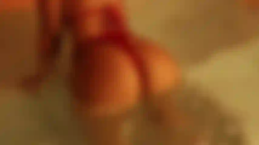 Ma chatte riche et humide.