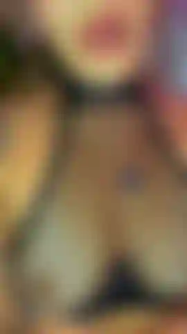 You don’t wanna miss this HOT JOI I made for you.  Can you last the 15 mins and cum till the end? i dare you!!! Let’s see. I’m gonna tell you what to do with your hard cock while I’m having fun with my dildo. #joi #latina #bratty #dildo