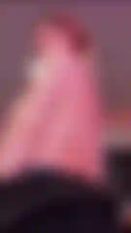 Strip tease, prépare-toi à m'adorer...