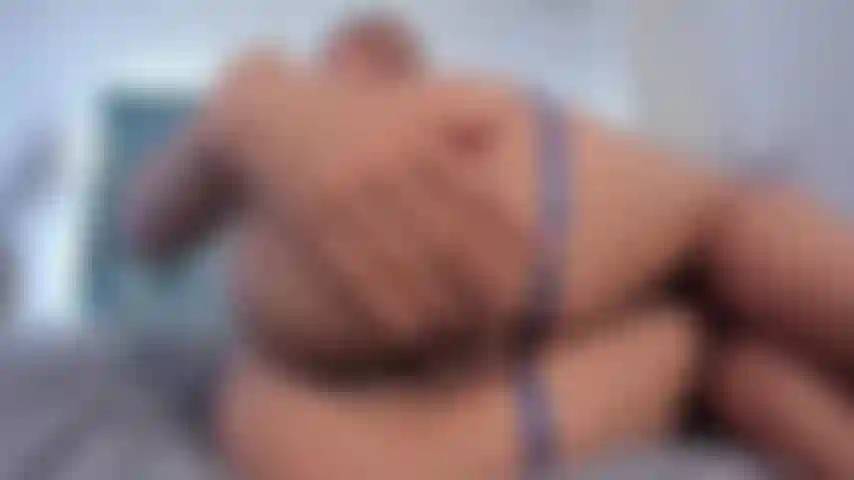 Je me masturbe sexy.