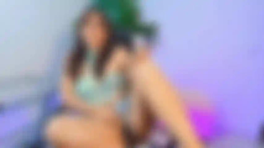 Open my legs more and vibrate me