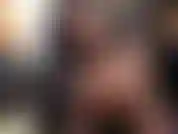 La partie 2 simule le sexe vêtue d'une tenue professionnelle. Jeu de rôle de bureau/collègue. Pov solo.