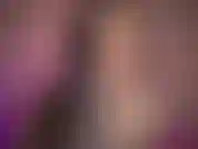 Je fume une pipe. Regarde-moi taquiner et fumer sur ta bite. Regarde l'épaisse fumée blanche s'échapper pendant que je suce ta bite encore et encore.