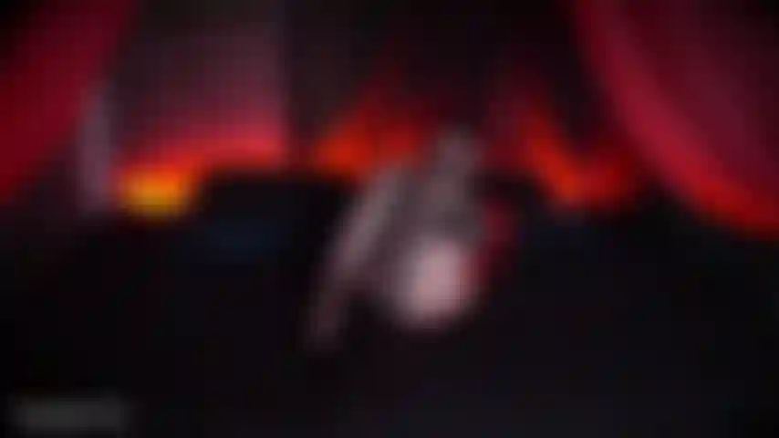 Assise sur le visage et traire la bite. Beaucoup d'étouffement, de léchage de chatte, d'anulingus. Dick suce et traite avec une fin incroyable.