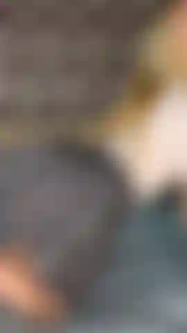 Ton écolière préférée. Un petit strip-tease <3.