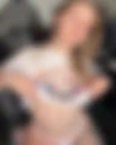 Baise de chatte, chatte crémeuse et pipe.