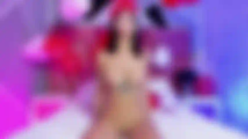 Joyeuse saint-valentin à tous pendant que je monte mon jouet.