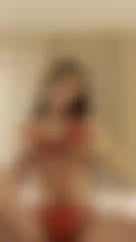 Wet, messy, and deliciously sensual  come explore sploshing with me