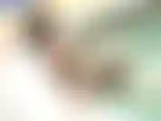 Je te taquine nue dehors sur le soleil du jacuzzi sur ma peau douce et mon corps chaud oh ouais.