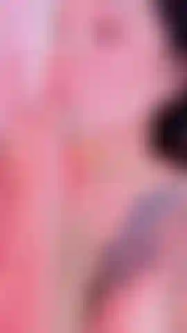 I love playing with my hot saliva and let my tits bounce