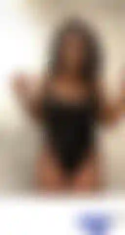 Puis-je poser ce cul sur ton visage ?