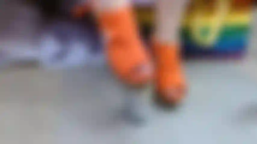 Can Crushing! Using my cork heeled open toe slingbacks to flatten soft drink & energy drink aluminum cans! Want more content like this? Ask about custom crush videos!