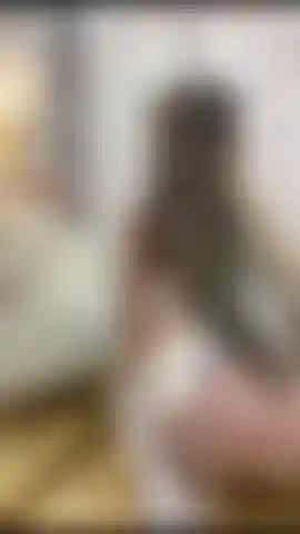 Deepthroat_saliva et pipe bâclée.