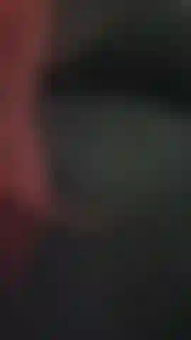 Je veux te regarder caresser ta belle grosse bite jeune pour moi et souffler une énorme charge pendant que je parle de combien ta bite est meilleure/plus grosse que celle de mon mari tout en faisant jaillir du lait de mes seins ! Audio !