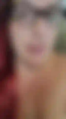 J'utilise mon ambiance pour me faire jouir avec mes nouveaux bijoux vch. Voyons ce que ça fait et à quelle vitesse/fort cela peut me faire jouir ! Audio !