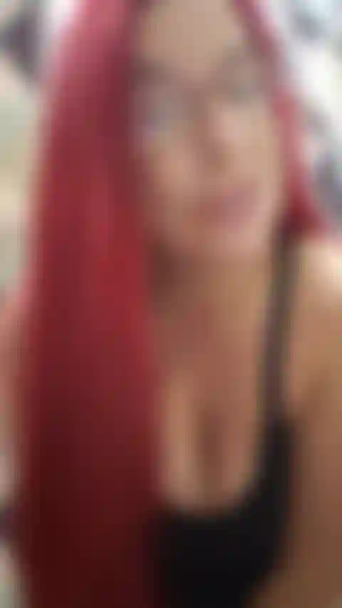 Mon petit baiseur de nombril est à la hauteur ! Cette fois, tu vas baiser mon nombril de femme enceinte de 38 semaines après que j'ai serré, frotté et tapoté mon ventre pour toi et que je t'ai dit de casser une énorme charge dans mon nombril profond ! Audio !