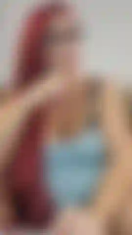 Cela fait presque 3 mois que je n'ai pas utilisé mon énorme gode de 12 pouces pour me baiser la chatte ! Je baise ma chatte et je l'étire puis j'utilise mon mini vibe pour me faire jouir super fort ! Regarde-moi étirer ma chatte enceinte crémeuse ! 32 Semaines ! ( Audio).