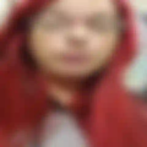 Nick a obtenu une retenue parce qu'il a perturbé ma classe et m'a donné des contractions de braxton hicks. Il a un fétichisme de la grossesse, déshabille-toi et laisse-le frotter sa bite sur mon ventre pour arrêter les contractions ! Audio !