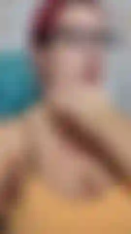 Exhibant mon ventre de femme enceinte de 21 semaines puis frottant de la lotion sur tout mon ventre. Mon ventre est déjà si gros ! Audio ! 21 Enceinte de plusieurs semaines !