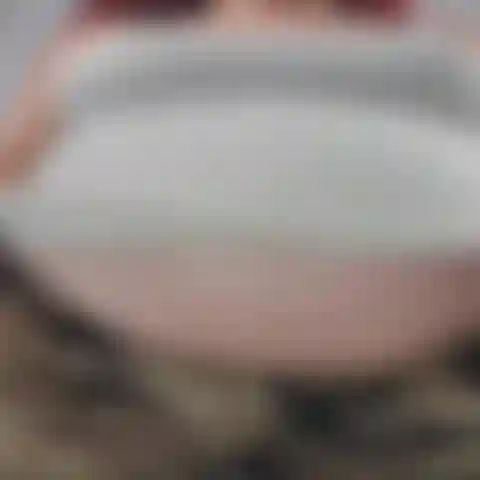 Je joue avec un énorme ventre de femme enceinte et je me branle, encouragements et instructions ! Exhibant mon énorme ventre de femme enceinte et mon nombril, quelques claques de ventre, gouttes, trémoussements, tout en vous expliquant comment vous branler pour moi ! 36 Enceinte de plusieurs semaines !