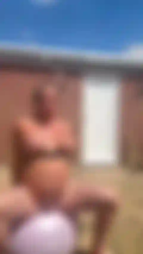 38wK preg. Bounce on preg ball tits out