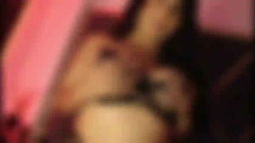 Puis-je chevaucher ta bite?