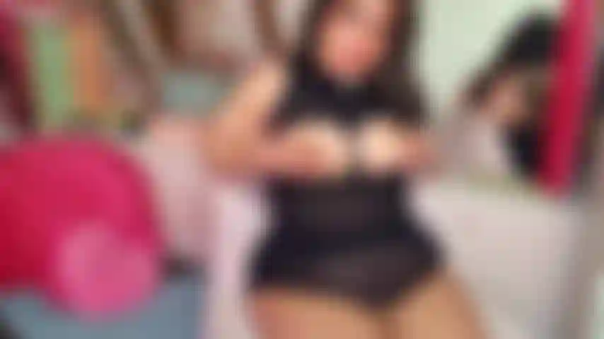 Bbw fume et taquine (joi).