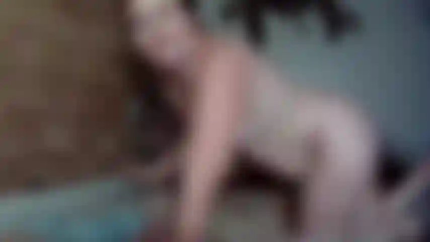 Watch me get ready for s cam session,