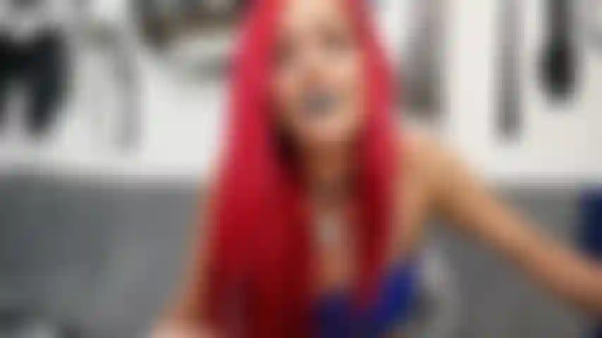 Pompe-la jusqu'à ce que ça fasse mal.