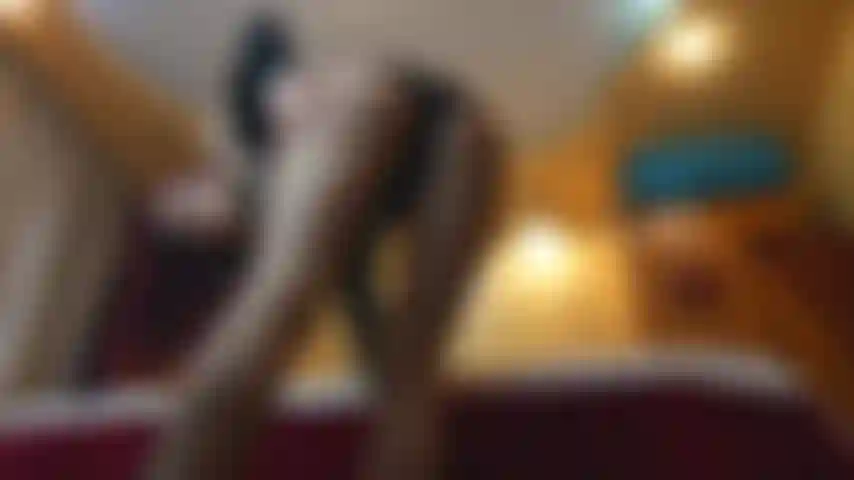 En admiration devant mes collants.