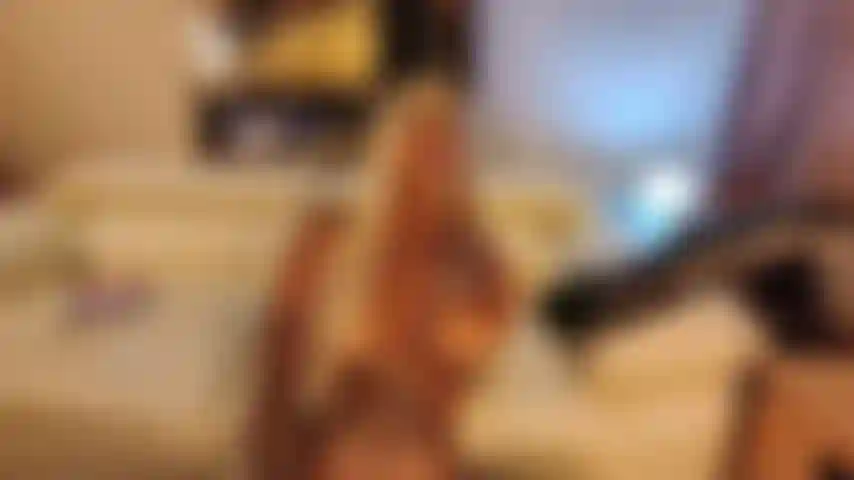 Une giclée massive comme une fontaine en gros plan.