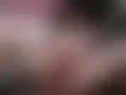 J'ai eu une nouvelle balle vibrante et j'étais tellement excitée de jouer avec ça. Honnêtement, je n'ai pas joui aussi fort depuis si longtemps. J'ai un énorme sperme crémeux et je fais un gros gâchis xd.