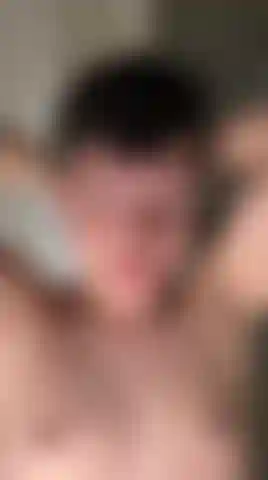 I like to stay connected, to look at you as if I could reach through the screen and read your mind. I know what you like and I love playing with that. I'm in no hurry; I prefer that you enjoy every second, that you let yourself go little by little as the tension builds.